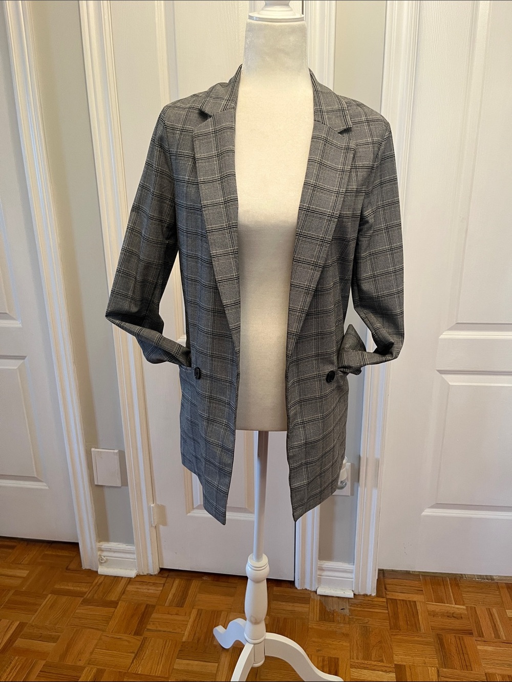Dynamite grey Plaid Open-Front Blazer Jacket